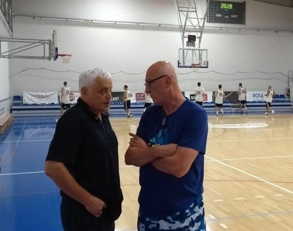 Intervju - Muta Nikolić: Nudim minute i afirmaciju!