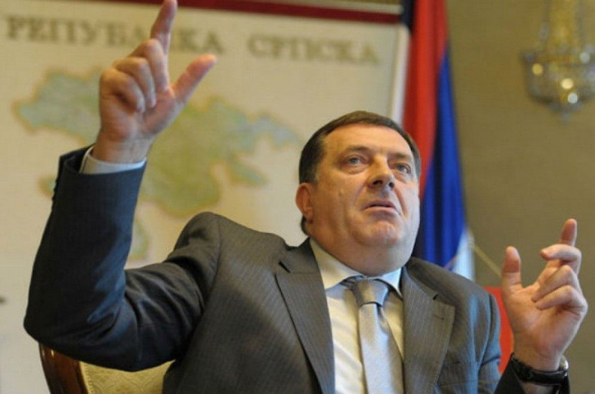 Dodik u paranoji od gubitka vlasti