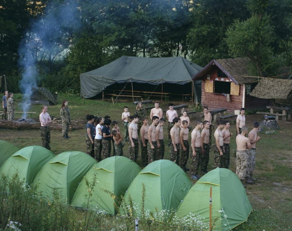 Šokantni snimci iz dječijeg vojnog kampa (FOTO)