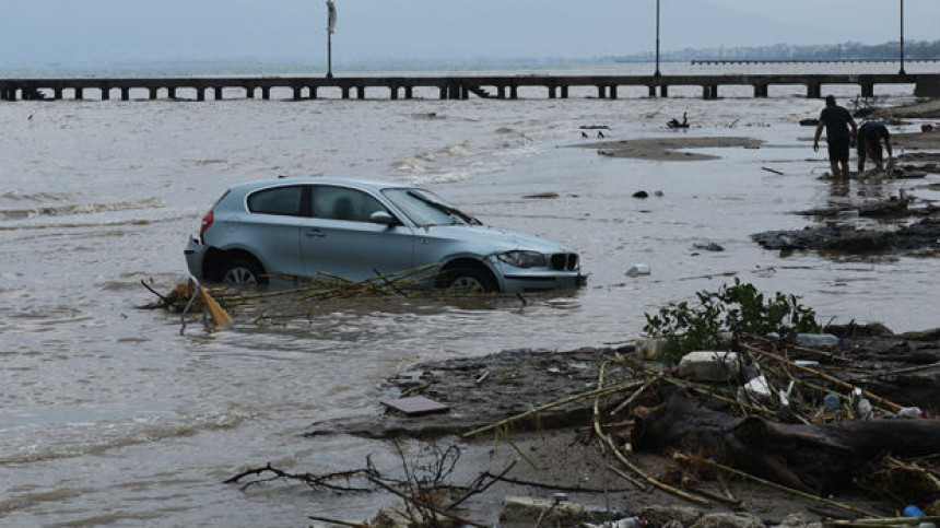 Grčka: Vanredno stanje zbog poplava