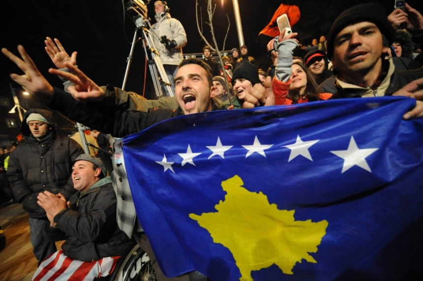 Masovni odlazak Albanaca za BG
