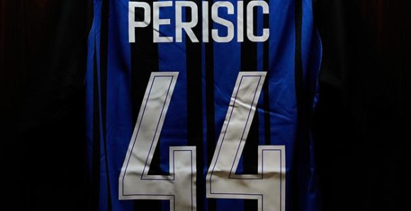 Inter odbio napade Junajteda, pa "vezao" Hrvata!