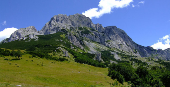 Maglić: Spašeno dvoje Danaca