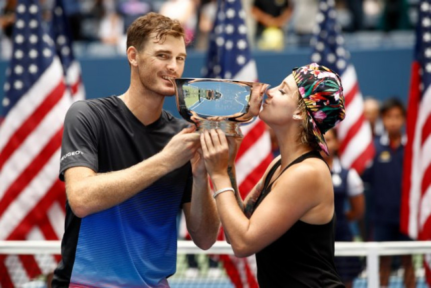 USO: Mari i Matek Sends osvojili trofej u miksu!