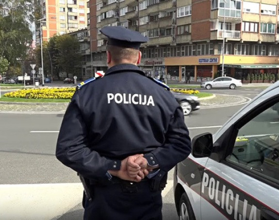 Samo u BiH: Ukrali luk i čizme "rudarke"