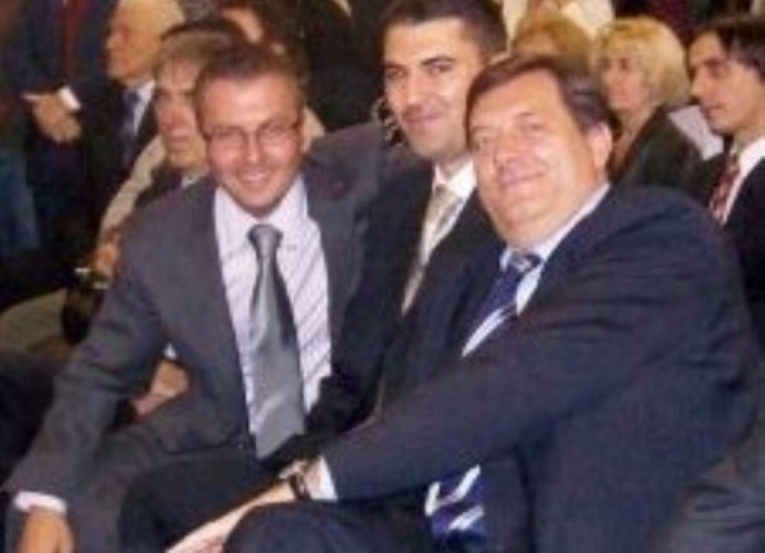 Ko su uhapšeni Dodik i Mirković?