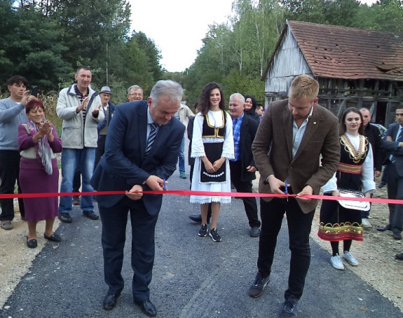 Ilićani: Novih 3450 metara puta