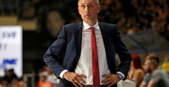 Tomić neće o Olimpijakosu: Trener sam Crvene zvezde!