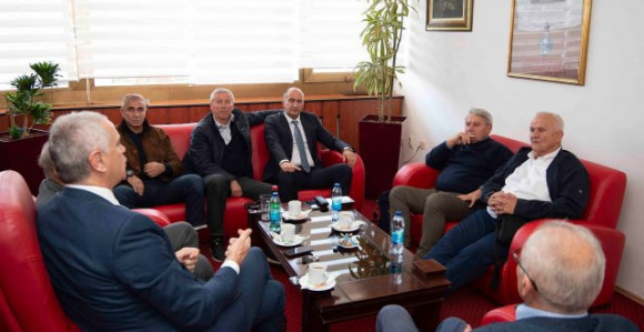 Legende Zvezde: Odbrana kluba od podlog Partizana!