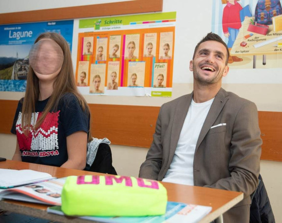 "Orlovi" ponovo u školskim klupama...