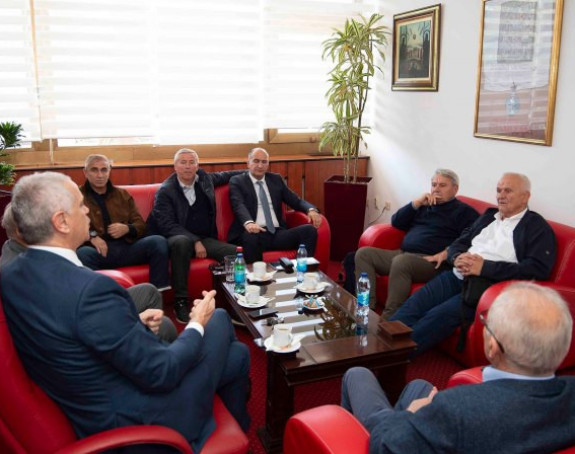 Legende Zvezde: Odbrana kluba od podlog Partizana!