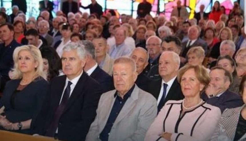 Čović posjetio ustaško sjedište