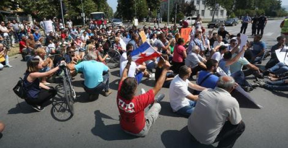 Ostavka samo ako zatraži partija
