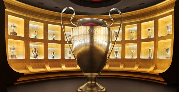 Milanovo "HVALA" Tviteru!