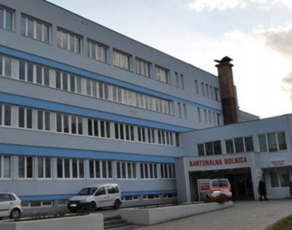 Pacijentkinja skočila sa 3. sprata bolnice