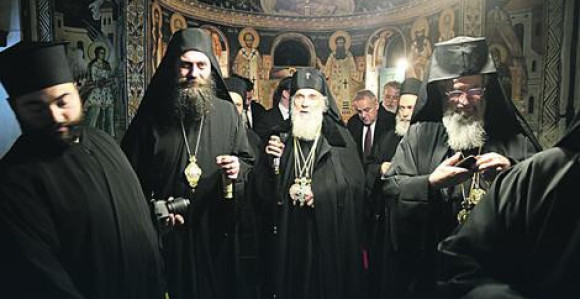 Vladika molitvenik zamijenio telefonom