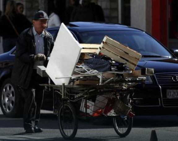 Nabavka limuzina preča od sirotinje!