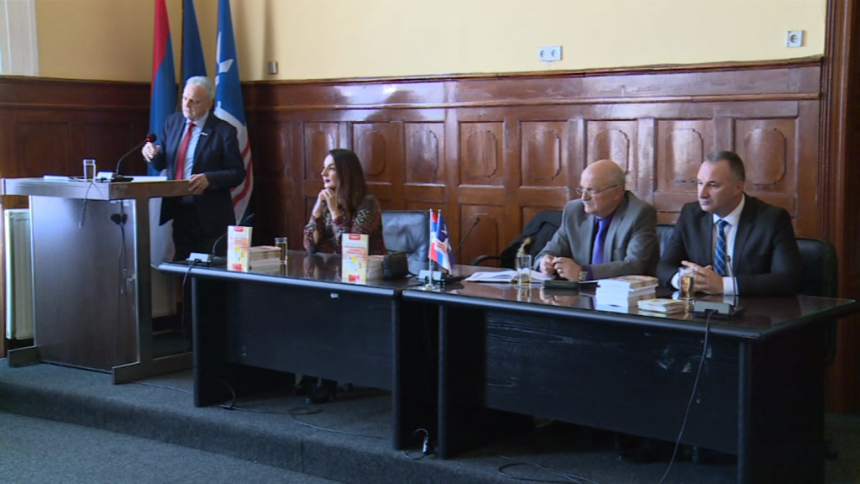 Obrazovanje u službi razvoja  