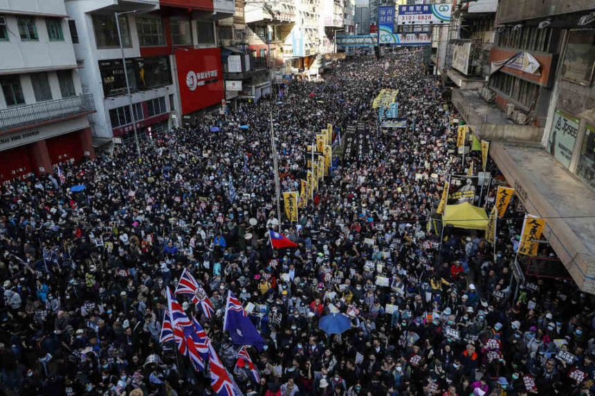 Хиљаде људи обиљежава пола године протеста