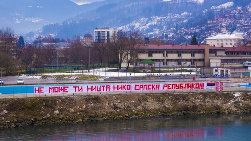 "Delije Foča" čestitale rođendan Srpskoj