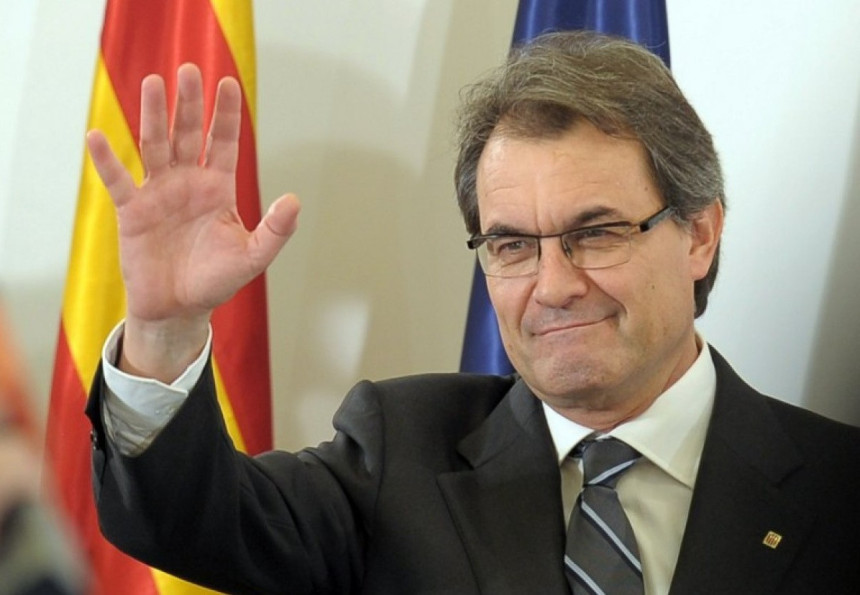 Artur Mas odlazi sa čela Katalonije