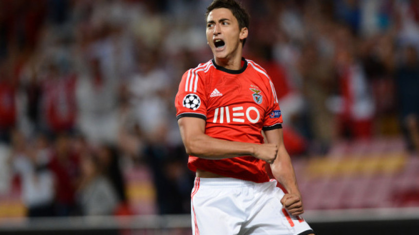 Великан нуди руку спаса Филипу Ђуричићу!