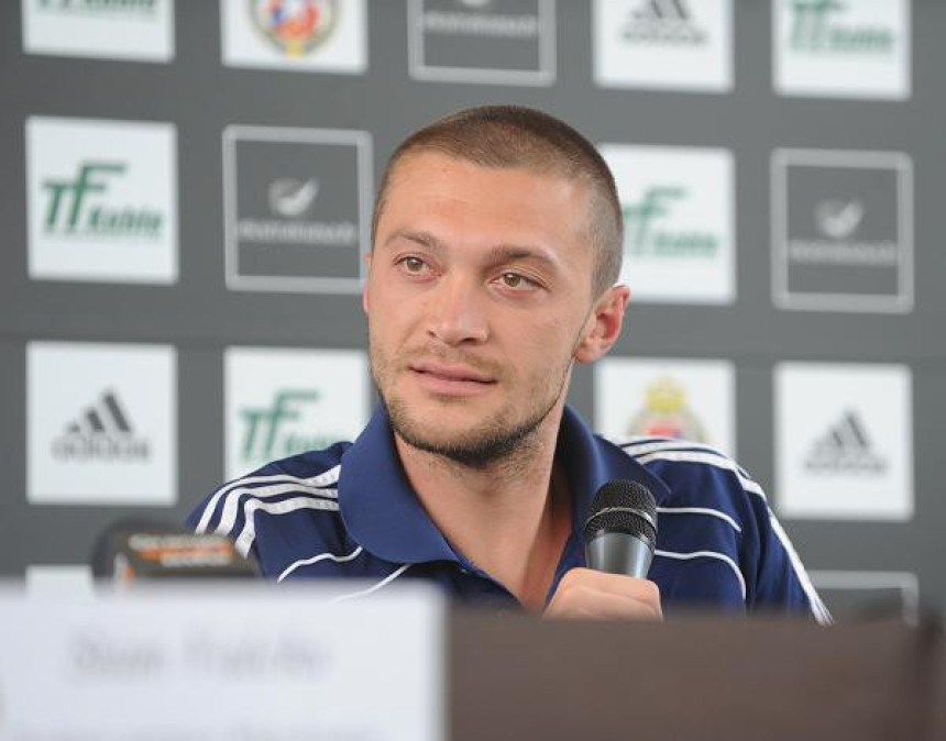 Ко то Партизану подмеће скупа појачања?!