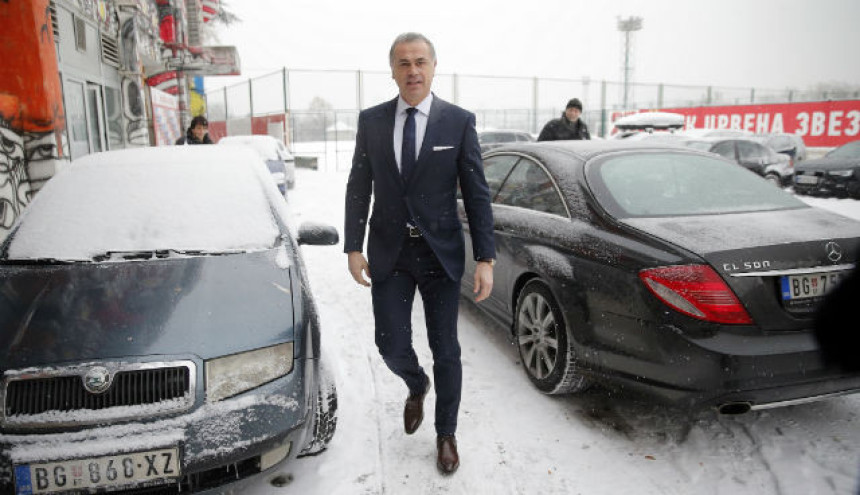 Terza: Novo Zvezdino krilo podsjeća na Ronalda!