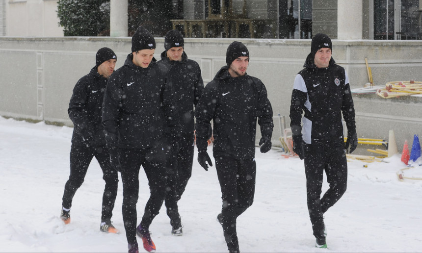 Video: Snežni Partizan krenuo po titulu!