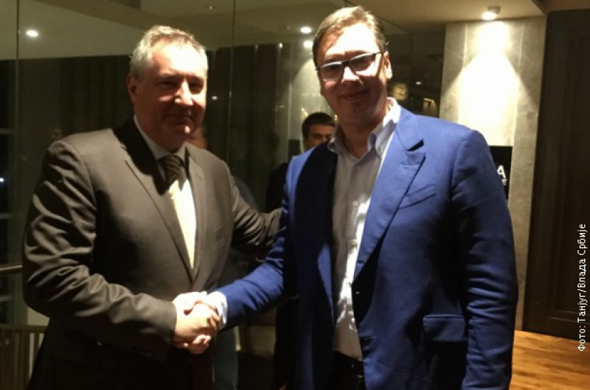 Sastanak Vučića i Rogozina u Indiji