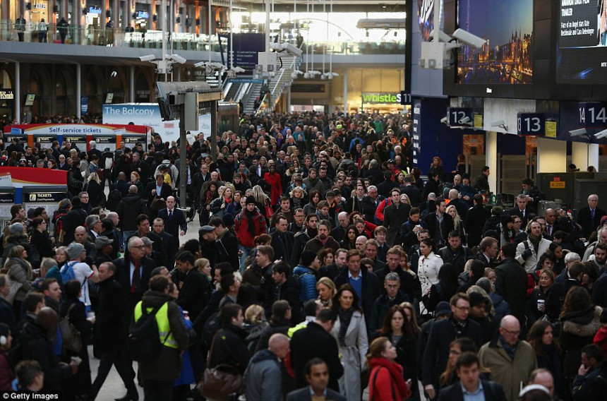 Milioni Engleza u panici zbog metroa