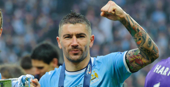 Kolarov je izabrao sljedeći klub! Sportski ciljevi prije novca...