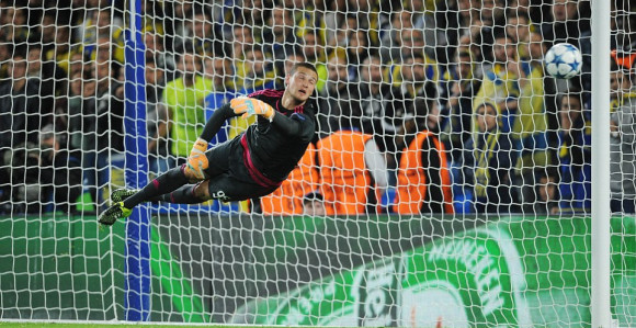 Видео: Рајко брани као да није нормалан! И још асистира!