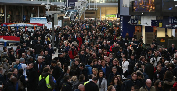 Milioni Engleza u panici zbog metroa