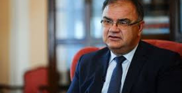 Vlast funkcioniše samo na sukobima