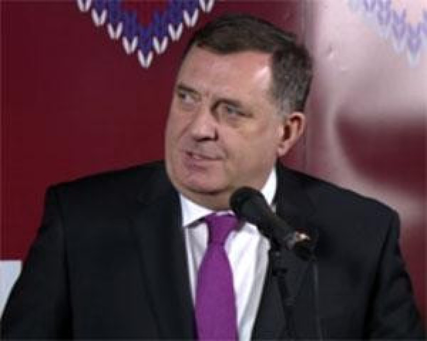 Dodik: Srpska sve više država