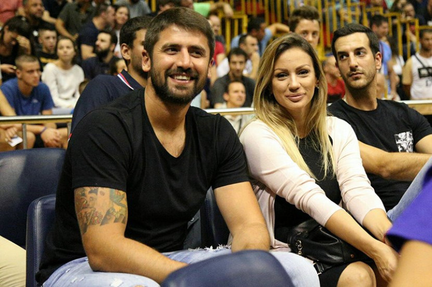 Zbog čega se razvode Ana i Rađen