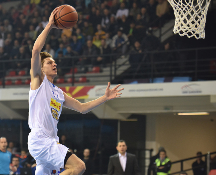 Zubčić u jednom, Luković u drugom smjeru!