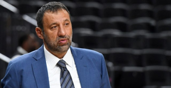 Divac želi plej-of: Niksi trejduju Kantera u Kingse?!