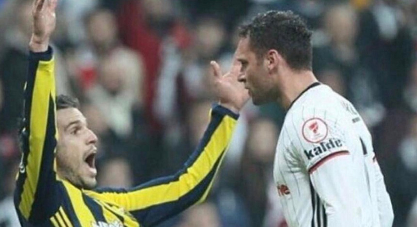 Video: Tošiću 4 meča kazne zbog sukoba s Van Persijem!