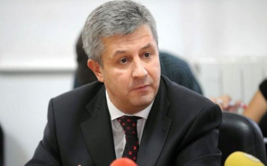 Због притиска народа румунски министар дао оставку
