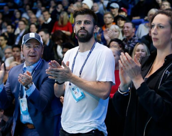 Video: Đoković na poziv Pikea gost Barselone!