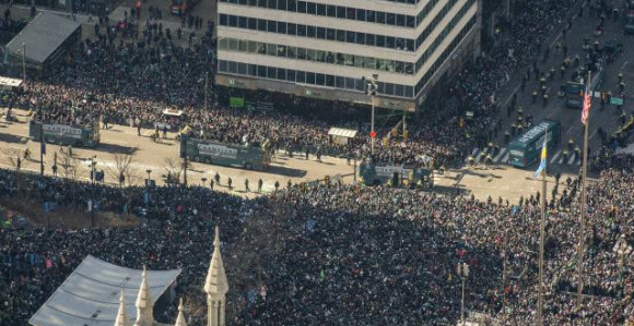 Filadelfija stoji - milioni na ulicama i besplatno pivo!