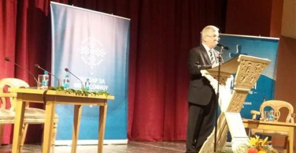Čubrilović: Važan dijalog sa crkvom