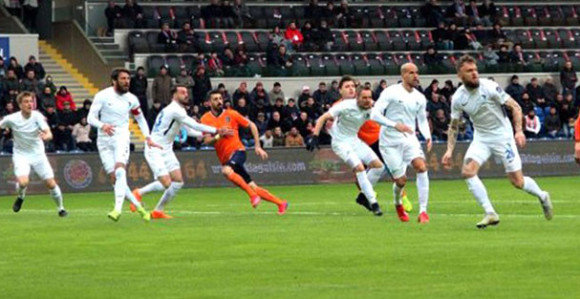 TUR: Bašakšehir propustio šansu da ode na +11!