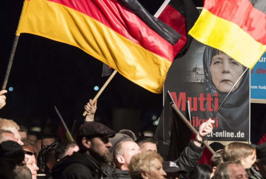 Njemačka se raspada pod teretom izbjeglica