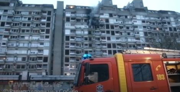 Majka i sin stradali u požaru u Beogradu