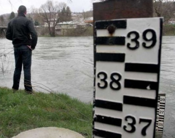 Drina opada u Foči