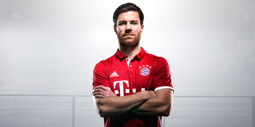 Оде још један пријатељ фудбала...!