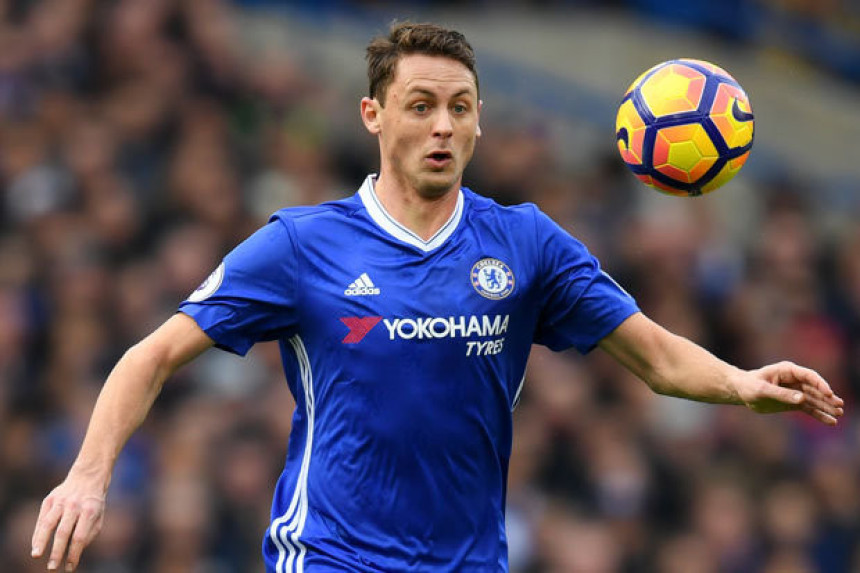 Марка тврди: Матић на мети Барселоне!